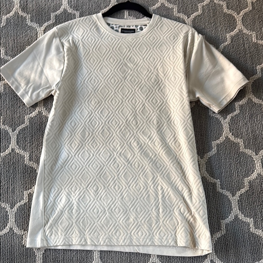 Denim & Flower White Short Sleeve Tee Classic Crew Neck